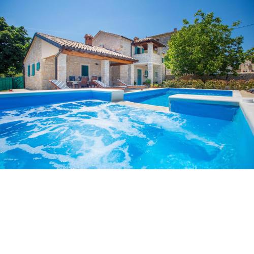 Villa Medvidići