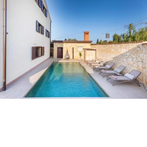 Villa Miromar APP