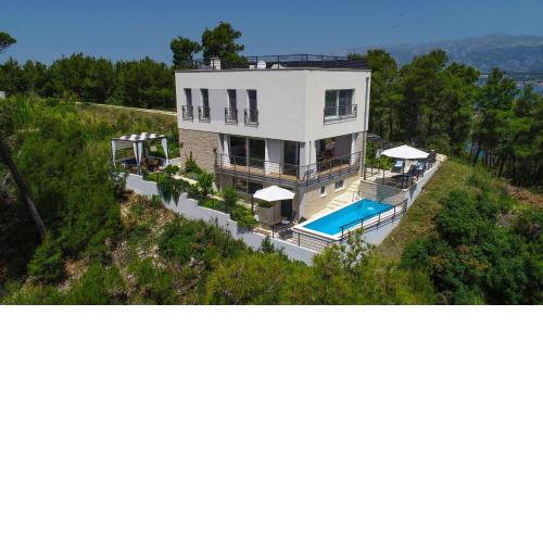 Villa Mirta