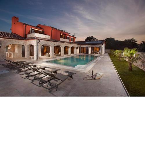 Villa Monaco