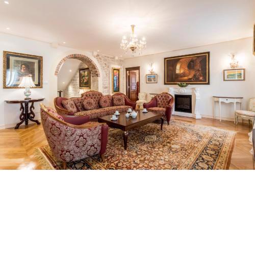 Villa Nepos Hotel