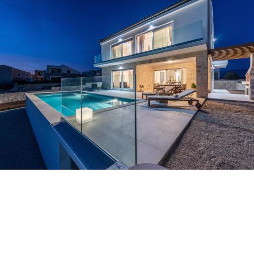 Villa Olea, luxury retreat with nature blend