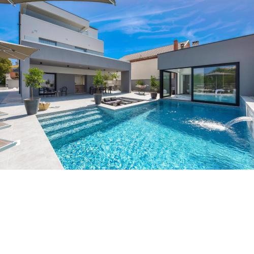 Villa Omnia