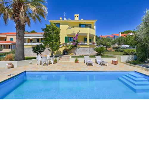 Villa Oscar, Zadar