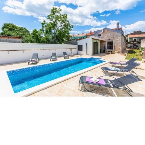 Villa Pax