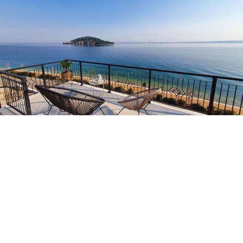 Villa Pearl of Kali - seafront