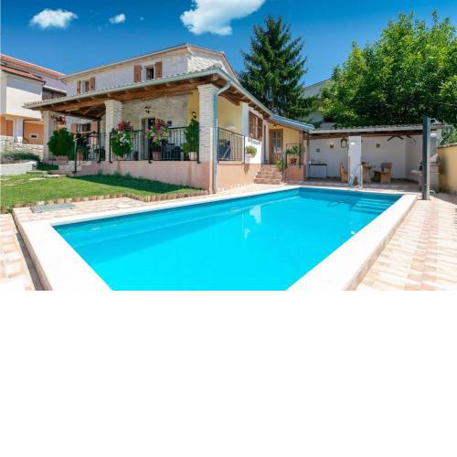 Villa Pelizzar