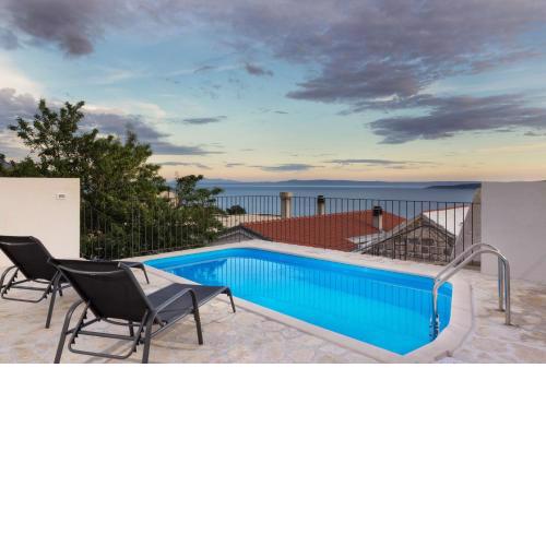 Villa Petit in Brela, private pool
