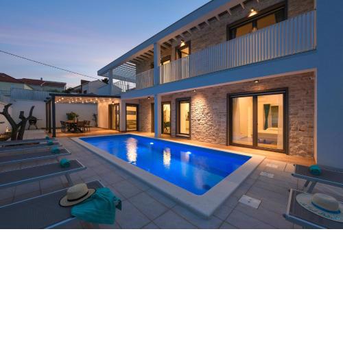 Villa Pjaula