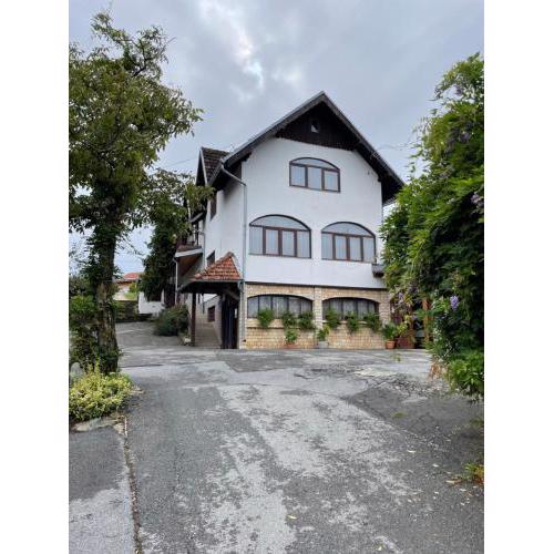 Villa Repić