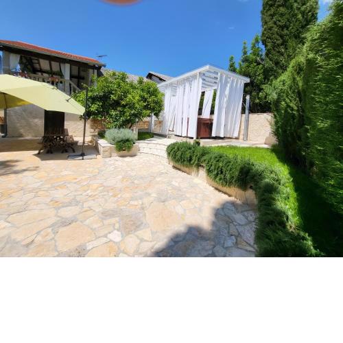 Villa Roko - Luxury Villa 60m from beach!