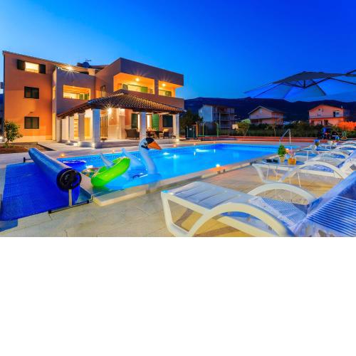 Villa Rusula