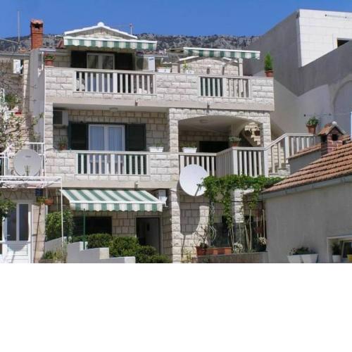 Villa Senjkovic - Apartments with Balcony and Sea View
