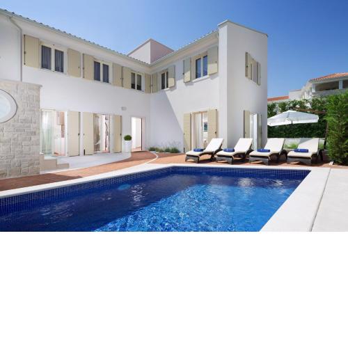 Villa Sophia by HMZ Villas