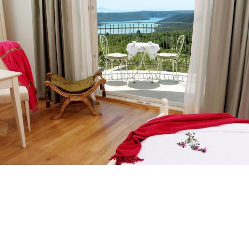 VILLA STEFANIJA small Boutique hotel&restaurant