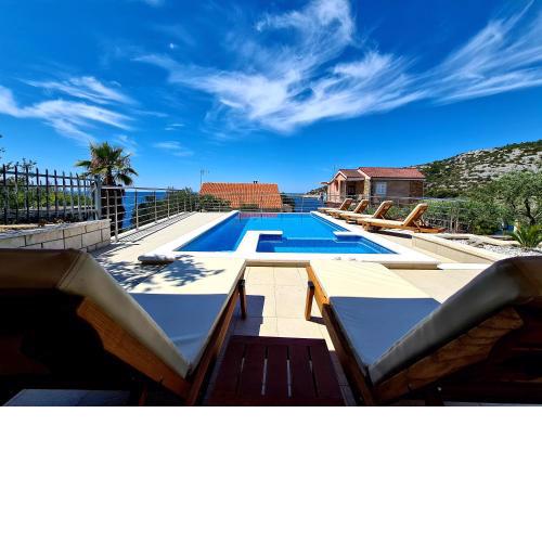 Villa Sucic Razanj