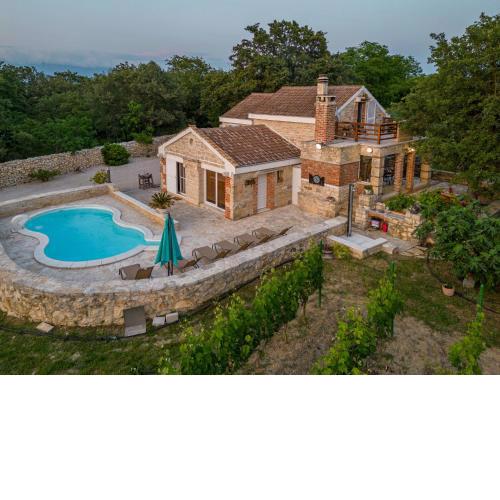 Villa surrounded by nature