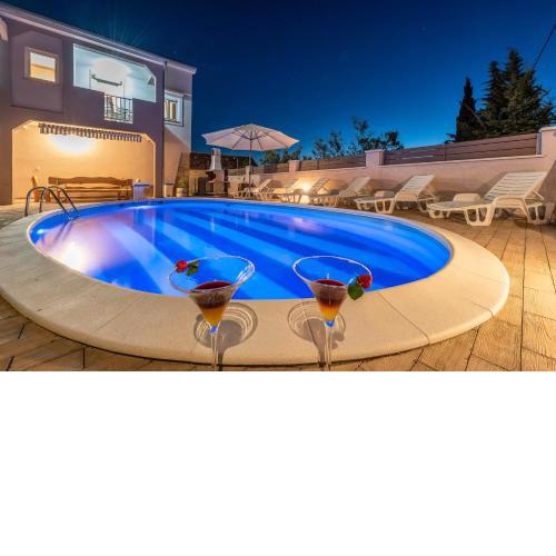 Villa Toni with private pool near Zadar