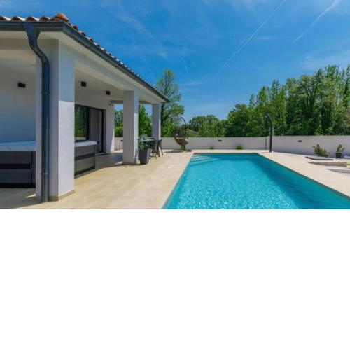 Villa VINE - new luxury holiday house in a green oasis