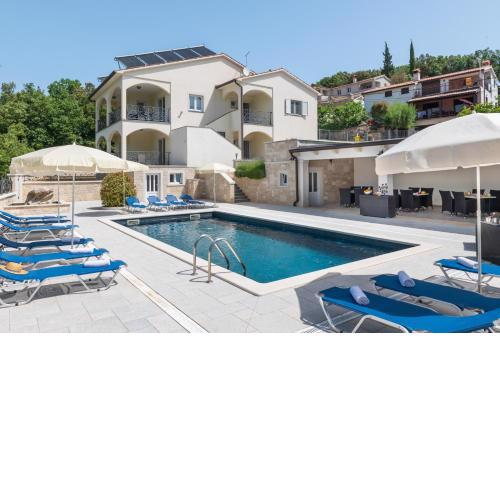 Villa Vires