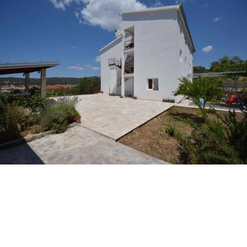 Vinisce Apartment 5