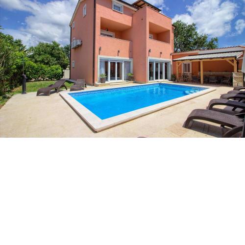 Wonderful villa Katarina with heated pool and jacuzzy sea view