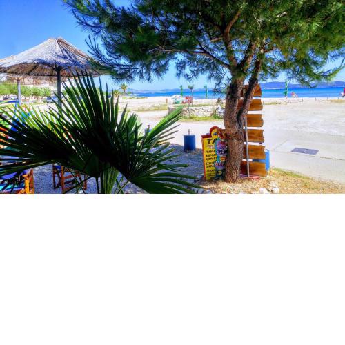 zzz Apartment on the beach